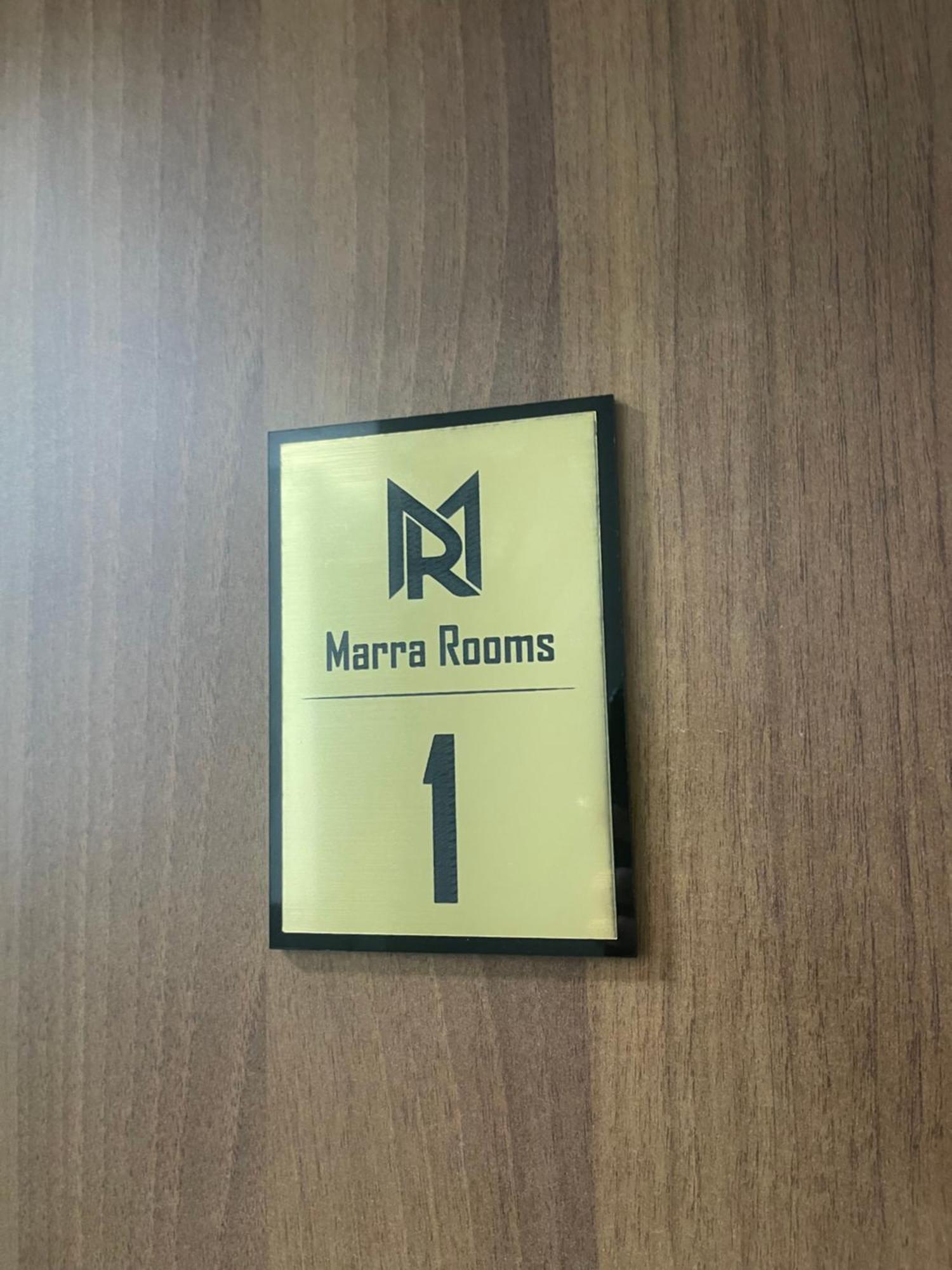 Marra'S Rooms Дуррес Екстер'єр фото